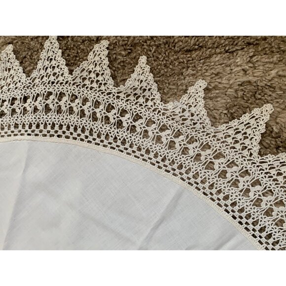 Handmade White Crochet Lace Round Tablecloth 40" - Picture 10 of 15